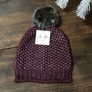 Women's Winter Pompom Beanie
